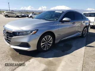 2021 Honda Accord with VIN 1HGCV3F19MA018725, listed as a Copart auction lot 70228695 with 68,095 mi miles and Salvage title. Bid and sale history available at DreamBid. Image 1.