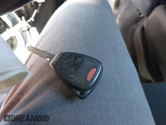 2012 Jeep Wrangler Sahara z VIN 1C4GJWBG4CL164203, wystawiony jako IAAI lot #41428441 z przebiegiem 94 776 mil mil oraz . Historia ofert i sprzedaży dostępna na DreamBid. Obrazek 11.