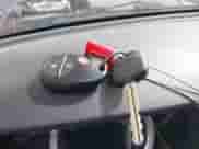 2013 Toyota Tacoma z VIN 3TMLU4EN7DM123276, wystawiony jako IAAI lot #43334679 z przebiegiem 103 742 mil mil oraz . Historia ofert i sprzedaży dostępna na DreamBid. Obrazek 11.