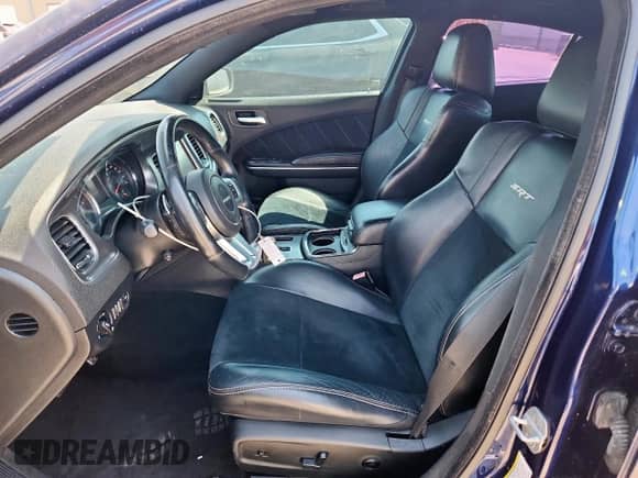 2013 Dodge Charger SRT-8 with VIN 2C3CDXEJ4DH586736, listed as a Copart auction lot 68292255 with 113,726 mi miles and Clean title. Bid and sale history available at DreamBid. Image 7.