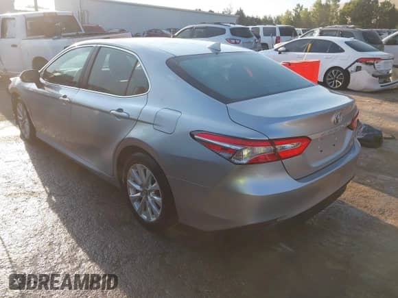 2019 Toyota Camry SE z VIN 4T1B11HK2KU693548, wystawiony jako IAAI lot #43352154 z przebiegiem 64 472 mil mil oraz . Historia ofert i sprzedaży dostępna na DreamBid. Obrazek 3.