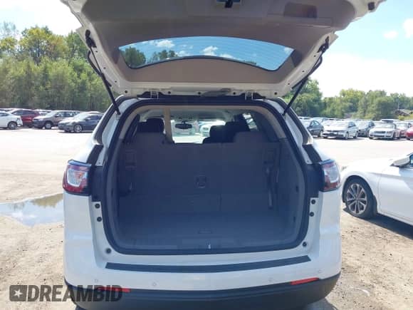 2016 Chevrolet Traverse LT с VIN 1GNKRGKD7GJ213966, выставлен на аукционе IAAI как лот 43303953 с пробегом 71 414 миль миль и . История ставок и продаж доступна на DreamBid. Изображение 17.