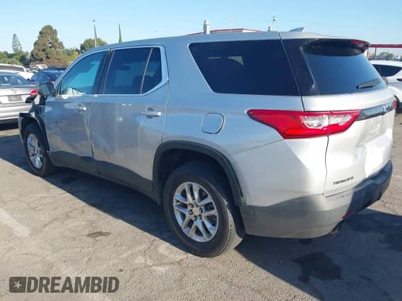 2020 Chevrolet Traverse LS with VIN 1GNERFKW9LJ316745, listed as a IAAI auction lot 42995527 with 86,164 mi miles and . Bid and sale history available at DreamBid. Image 3.
