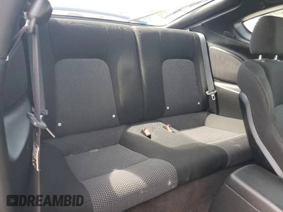 2004 Hyundai Tiburon GT с VIN KMHHN65F44U133018, выставлен на аукционе Copart как лот 71449834 с пробегом 142 777 миль миль и Списание • Salvage title. История ставок и продаж доступна на DreamBid. Изображение 10.