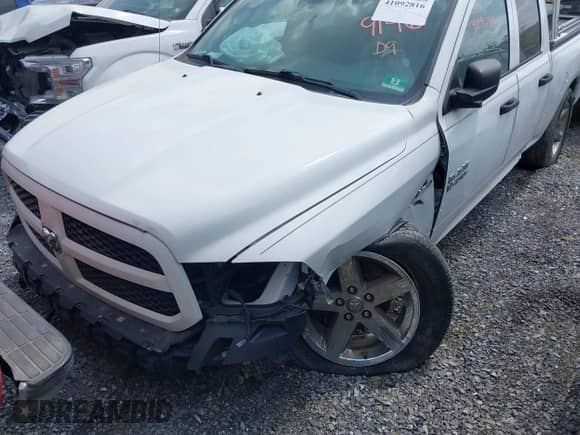 2018 Ram 1500 Tradesman с VIN 1C6RR7FT2JS139146, выставлен на аукционе IAAI как лот 41092816 с пробегом 100 689 миль миль и . История ставок и продаж доступна на DreamBid. Изображение 6.