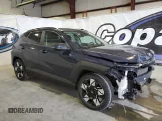 2024 Hyundai Kona SEL с VIN KM8HB3AB8RU183552, выставлен на аукционе Copart как лот 87642755 с пробегом 15 848 миль миль и Списание • Salvage title. История ставок и продаж доступна на DreamBid. Изображение 4.