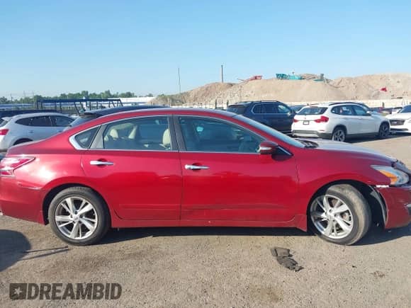 2015 Nissan Altima S с VIN 1N4AL3AP1FC117026, выставлен на аукционе IAAI как лот 42574691 с пробегом 46 561 миль миль и . История ставок и продаж доступна на DreamBid. Изображение 13.