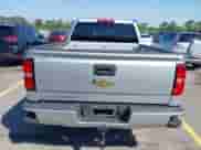 2017 Chevrolet Silverado 1500 Custom с VIN 1GCRCPEC6HZ290147, выставлен на аукционе IAAI как лот 42013613 с пробегом 179 079 миль миль и . История ставок и продаж доступна на DreamBid. Изображение 16.