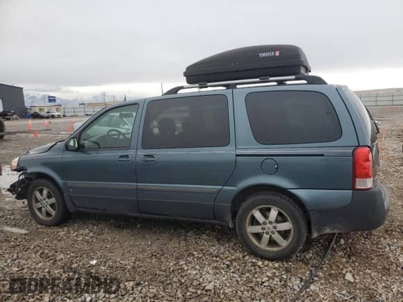 2007 Saturn Relay 3 with VIN 5GZDV231X7D153134, listed as a Copart auction lot 86535584 with 188,077 mi miles and Salvage title. Bid and sale history available at DreamBid. Image 2.