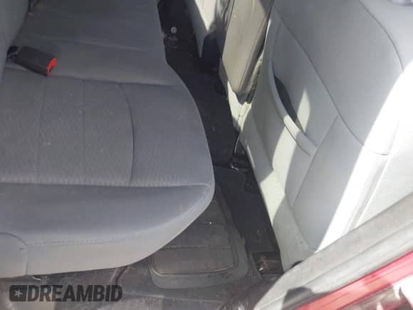 2013 Ram 1500 Express z VIN 1C6RR6FT6DS665729, wystawiony jako IAAI lot #42543366 z przebiegiem 226 068 mil mil oraz . Historia ofert i sprzedaży dostępna na DreamBid. Obrazek 8.