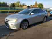 2015 Toyota Camry XSE z VIN 4T1BK1FK1FU557210, wystawiony jako Copart lot #70574695 z przebiegiem 88 674 mil mil oraz Szkoda całkowita • Salvage title. Historia ofert i sprzedaży dostępna na DreamBid. Obrazek 1.