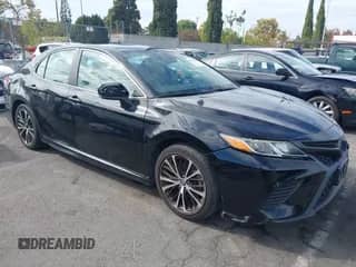 2019 Toyota Camry LE с VIN 4T1B11HK3KU784697, выставлен на аукционе IAAI как лот 43230693 с пробегом 122 097 миль миль и . История ставок и продаж доступна на DreamBid. Изображение 1.