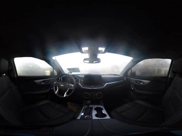 2024 Chevrolet Blazer LT с VIN 3GNKBDR44RS206273, выставлен на аукционе IAAI как лот 41158653 с пробегом Не указан миль и . История ставок и продаж доступна на DreamBid. Изображение 19.