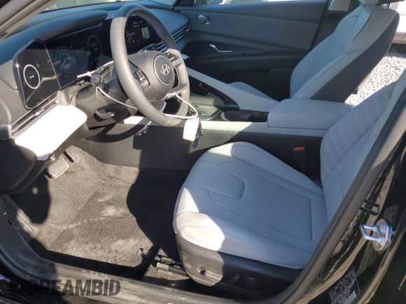 2025 Hyundai Elantra Limited with VIN KMHLN4DJ2SU139322, listed as a Copart auction lot 84604845 with 922 mi miles and Salvage title. Bid and sale history available at DreamBid. Image 7.