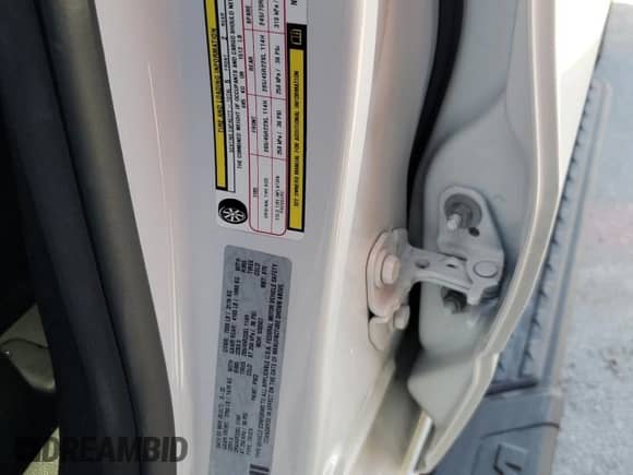 2022 Ram 1500 Laramie z VIN 1C6RREJM2NN187447, wystawiony jako Copart lot #76996394 z przebiegiem 62 811 mil mil oraz Szkoda całkowita • Salvage title. Historia ofert i sprzedaży dostępna na DreamBid. Obrazek 13.