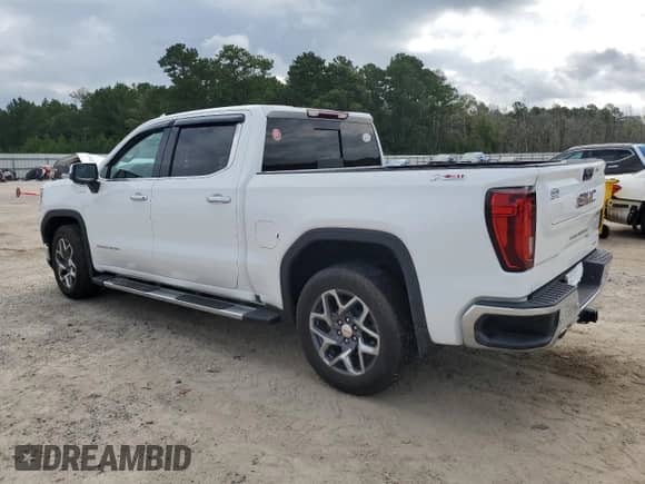 2024 GMC Sierra 1500 SLT with VIN 3GTUUDED2RG236103, listed as a Copart auction lot 67716725 with 29,925 mi miles and Salvage title. Bid and sale history available at DreamBid. Image 2.