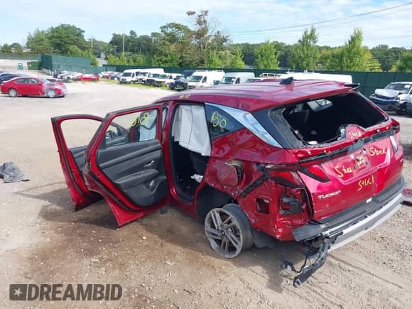 2025 Hyundai Tucson SE with VIN 5NMJACDE7SH466522, listed as a IAAI auction lot 42983380 with 19,880 mi miles and . Bid and sale history available at DreamBid. Image 3.