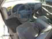 1998 Chevrolet S-10 LS z VIN 1GCCS144XW8179927, wystawiony jako Copart lot #58639355 z przebiegiem 212 970 mil mil oraz Czysty tytuł • Clean title. Historia ofert i sprzedaży dostępna na DreamBid. Obrazek 8.