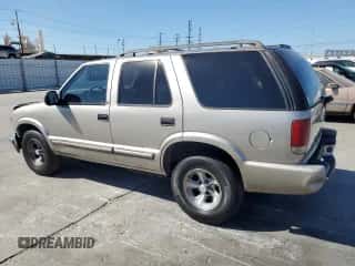 2000 Chevrolet Blazer LS с VIN 1GNCS13W3YK125255, выставлен на аукционе Copart как лот 67570164 с пробегом 188 315 миль миль и Списание • Salvage title. История ставок и продаж доступна на DreamBid. Изображение 2.