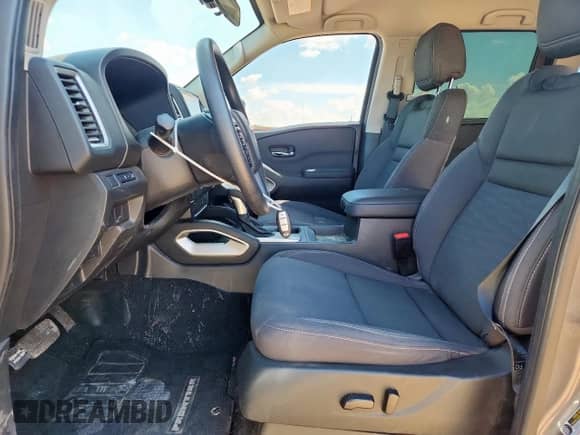 2024 Nissan Frontier SV with VIN 1N6ED1EJ0RN660103, listed as a Copart auction lot 70732745 with 42,619 mi miles and Salvage title. Bid and sale history available at DreamBid. Image 7.