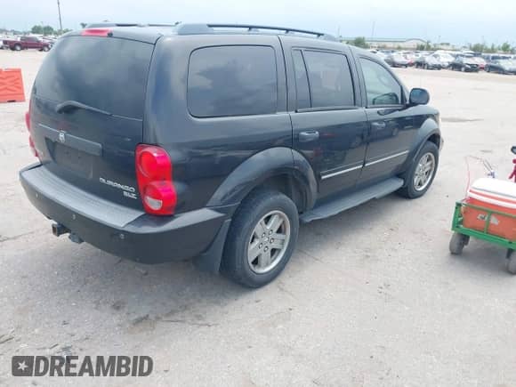 2009 Dodge Durango with VIN 1D8HB48T79F701892, listed as a IAAI auction lot 42440523 with 181,771 mi miles and . Bid and sale history available at DreamBid. Image 4.