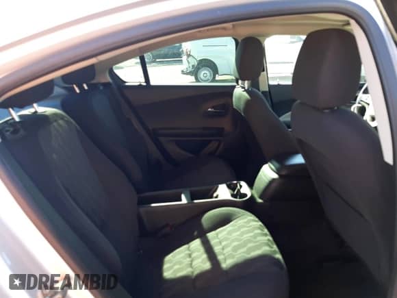 2015 Chevrolet Volt z VIN 1G1RA6E4XFU120756, wystawiony jako Copart lot #67864013 z przebiegiem 83 554 mil mil oraz . Historia ofert i sprzedaży dostępna na DreamBid. Obrazek 10.