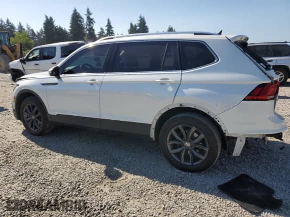 2023 Volkswagen Tiguan SE с VIN 3VV2B7AX7PM098685, выставлен на аукционе Copart как лот 65284005 с пробегом 34 814 миль миль и Списание • Salvage title. История ставок и продаж доступна на DreamBid. Изображение 2.