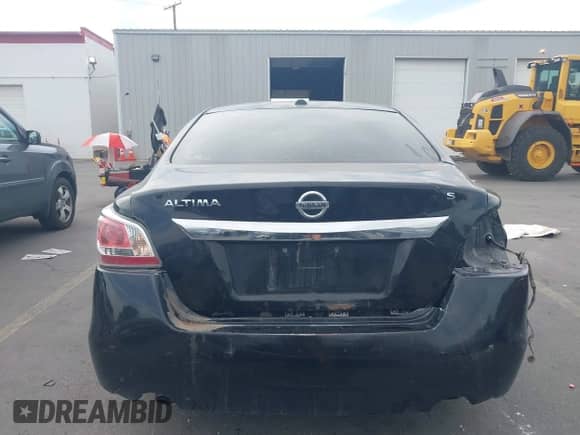2015 Nissan Altima S z VIN 1N4AL3AP3FC457570, wystawiony jako IAAI lot #43128513 z przebiegiem 215 727 mil mil oraz . Historia ofert i sprzedaży dostępna na DreamBid. Obrazek 16.
