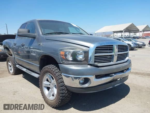 2008 Dodge 1500 SLT with VIN 1D7HU18N58S522769, listed as a IAAI auction lot 42840174 with 181,159 mi miles and . Bid and sale history available at DreamBid. Image 1.