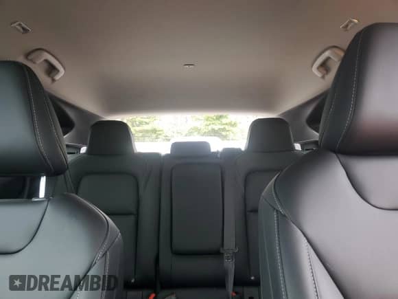 2025 Nissan Murano SV z VIN 5N1AZ3BS4SC136378, wystawiony jako Copart lot #84762515 z przebiegiem 1 225 mil mil oraz Szkoda całkowita • Salvage title. Historia ofert i sprzedaży dostępna na DreamBid. Obrazek 10.