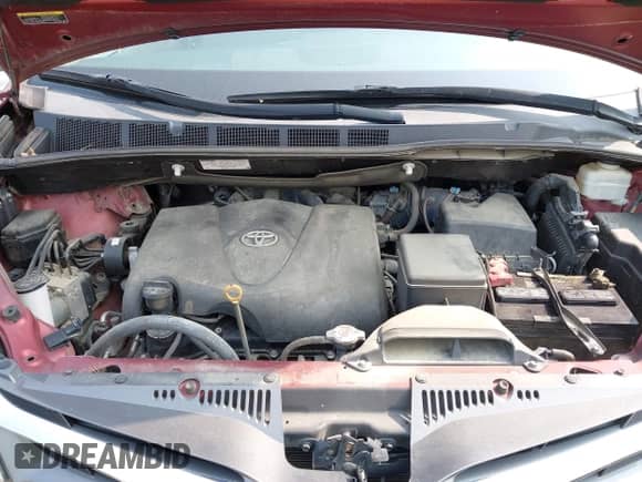 2019 Toyota Sienna XLE Auto Access Seat with VIN 5TDYZ3DC8KS008815, listed as a IAAI auction lot 42364427 with 71,638 mi miles and . Bid and sale history available at DreamBid. Image 10.