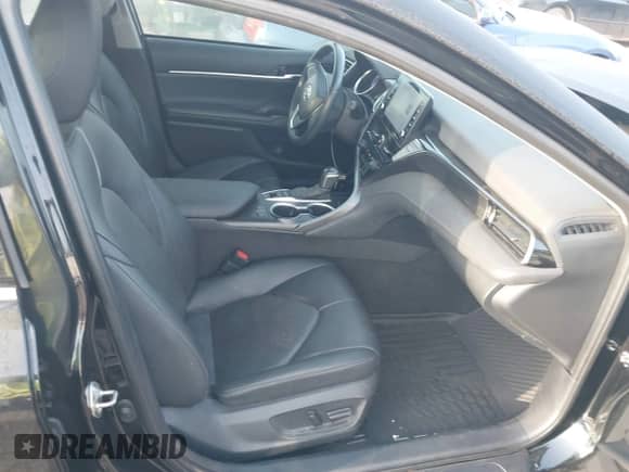 2021 Toyota Camry Hybrid XLE with VIN 4T1F31AK6MU547694, listed as a IAAI auction lot 42618333 with 18,489 mi miles and . Bid and sale history available at DreamBid. Image 5.