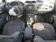 2017 Jeep Renegade Latitude с VIN ZACCJABB3HPG14464, выставлен на аукционе Copart как лот 70368385 с пробегом 104 830 миль миль и Чистый • Clean title. История ставок и продаж доступна на DreamBid. Изображение 8.