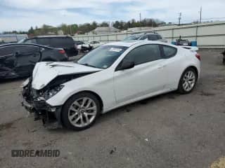 2013 Hyundai Genesis Coupe Track z VIN KMHHU6KJ9DU093661, wystawiony jako Copart lot #53787115 z przebiegiem 105 677 mil mil oraz Szkoda całkowita • Salvage title. Historia ofert i sprzedaży dostępna na DreamBid. Obrazek 1.
