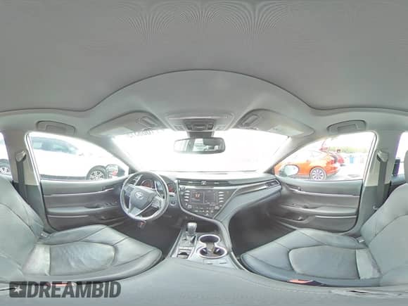 2019 Toyota Camry XSE z VIN 4T1B61HK3KU840977, wystawiony jako Copart lot #71608315 z przebiegiem 124 557 mil mil oraz Szkoda całkowita • Salvage title. Historia ofert i sprzedaży dostępna na DreamBid. Obrazek 15.