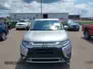 2020 Mitsubishi Outlander SE с VIN JA4AD3A31LZ043176, выставлен на аукционе IAAI как лот 42691106 с пробегом 88 007 миль миль и . История ставок и продаж доступна на DreamBid. Изображение 12.