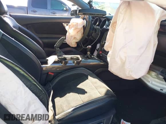 2016 Ford Mustang Shelby GT350 с VIN 1FA6P8JZ5G5521543, выставлен на аукционе IAAI как лот 42355382 с пробегом 28 403 миль миль и . История ставок и продаж доступна на DreamBid. Изображение 5.