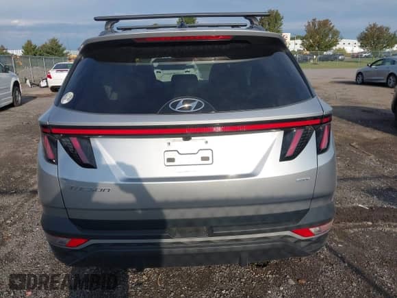 2023 Hyundai Tucson SEL with VIN 5NMJFCAE3PH188747, listed as a IAAI auction lot 43129691 with 29,452 mi miles and . Bid and sale history available at DreamBid. Image 16.