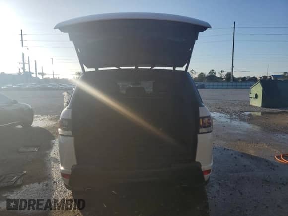 2017 Land Rover Range Rover Sport Autobiography с VIN SALWV2FE8HA150124, выставлен на аукционе Copart как лот 86993104 с пробегом 72 482 миль миль и Списание • Salvage title. История ставок и продаж доступна на DreamBid. Изображение 6.