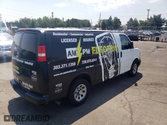 2013 Chevrolet City Express Cargo z VIN 1GCSGAF4XD1136303, wystawiony jako Copart lot #60255504 z przebiegiem 112 514 mil mil oraz Szkoda całkowita • Salvage title. Historia ofert i sprzedaży dostępna na DreamBid. Obrazek 3.