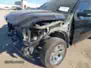 2022 Ram 1500 Big Horn z VIN 1C6RREBT3NN442466, wystawiony jako IAAI lot #40734114 z przebiegiem 22 586 mil mil oraz . Historia ofert i sprzedaży dostępna na DreamBid. Obrazek 6.