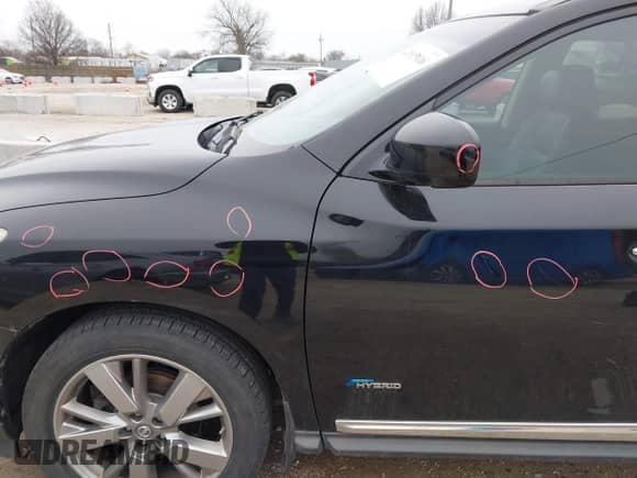 2014 Nissan Pathfinder Platinum Hybrid with VIN 5N1CR2MM5EC650035, listed as a IAAI auction lot 41935916 with 163,108 mi miles and . Bid and sale history available at DreamBid. Image 12.