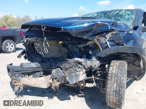 2022 Ram 1500 Warlock with VIN 1C6RR7LG3NS131358, listed as a IAAI auction lot 42262812 with 45,382 mi miles and . Bid and sale history available at DreamBid. Image 6.