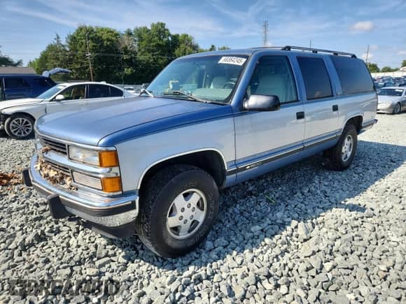 1994 Chevrolet Suburban with VIN 1GNFK16K3RJ437833, listed as a Copart auction lot 68364245 with 178,813 mi miles and Salvage title. Bid and sale history available at DreamBid. Image 1.