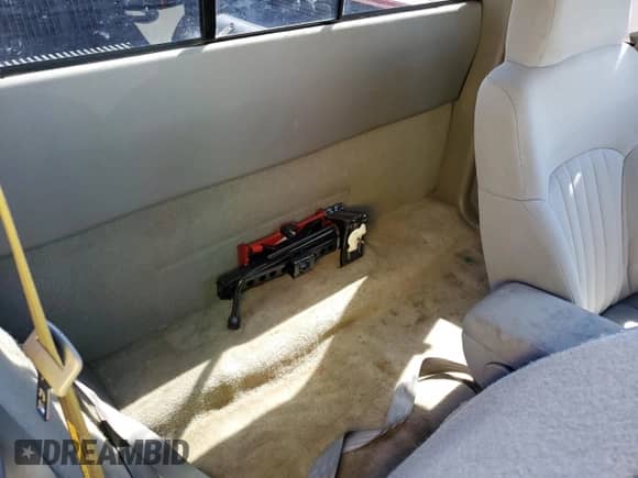 2003 Chevrolet S-10 LS with VIN 1GCCS19X038191048, listed as a Copart auction lot 80164935 with 103,558 mi miles and Salvage title. Bid and sale history available at DreamBid. Image 10.