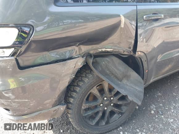 2017 Jeep Grand Cherokee Altitude with VIN 1C4RJFAG4HC807439, listed as a IAAI auction lot 42468652 with 149,807 mi miles and . Bid and sale history available at DreamBid. Image 6.