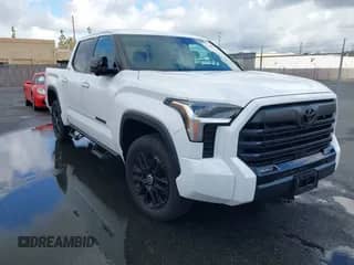 2024 Toyota Tundra Limited z VIN 5TFWA5DB9RX217552, wystawiony jako IAAI lot #41588555 z przebiegiem 3 216 mil mil oraz . Historia ofert i sprzedaży dostępna na DreamBid. Obrazek 1.