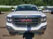 2018 GMC Sierra 1500 SLE z VIN 2GTV2MECXJ1110666, wystawiony jako Copart lot #65382475 z przebiegiem Nie podano mil oraz Czysty tytuł • Clean title. Historia ofert i sprzedaży dostępna na DreamBid. Obrazek 5.