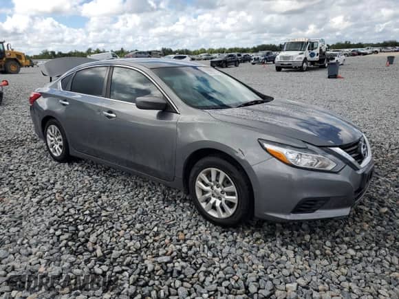 2016 Nissan Altima SR z VIN 1N4AL3AP4GC251336, wystawiony jako Copart lot #85492555 z przebiegiem 159 127 mil mil oraz Szkoda całkowita • Salvage title. Historia ofert i sprzedaży dostępna na DreamBid. Obrazek 4.