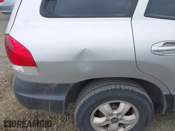 2005 Hyundai Santa Fe GLS с VIN KM8SC13E25U877937, выставлен на аукционе IAAI как лот 42449901 с пробегом 150 262 миль миль и . История ставок и продаж доступна на DreamBid. Изображение 6.